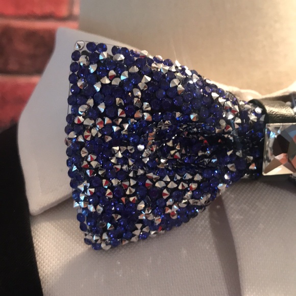 COPY - Sparkling Royal Blue Bow Tie - Picture 11 of 11